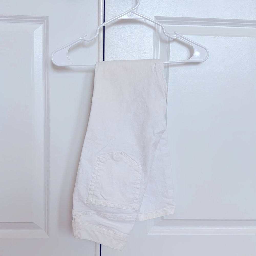 LOFT Petite White Denim High-Waisted Jeans - size 4 / 27